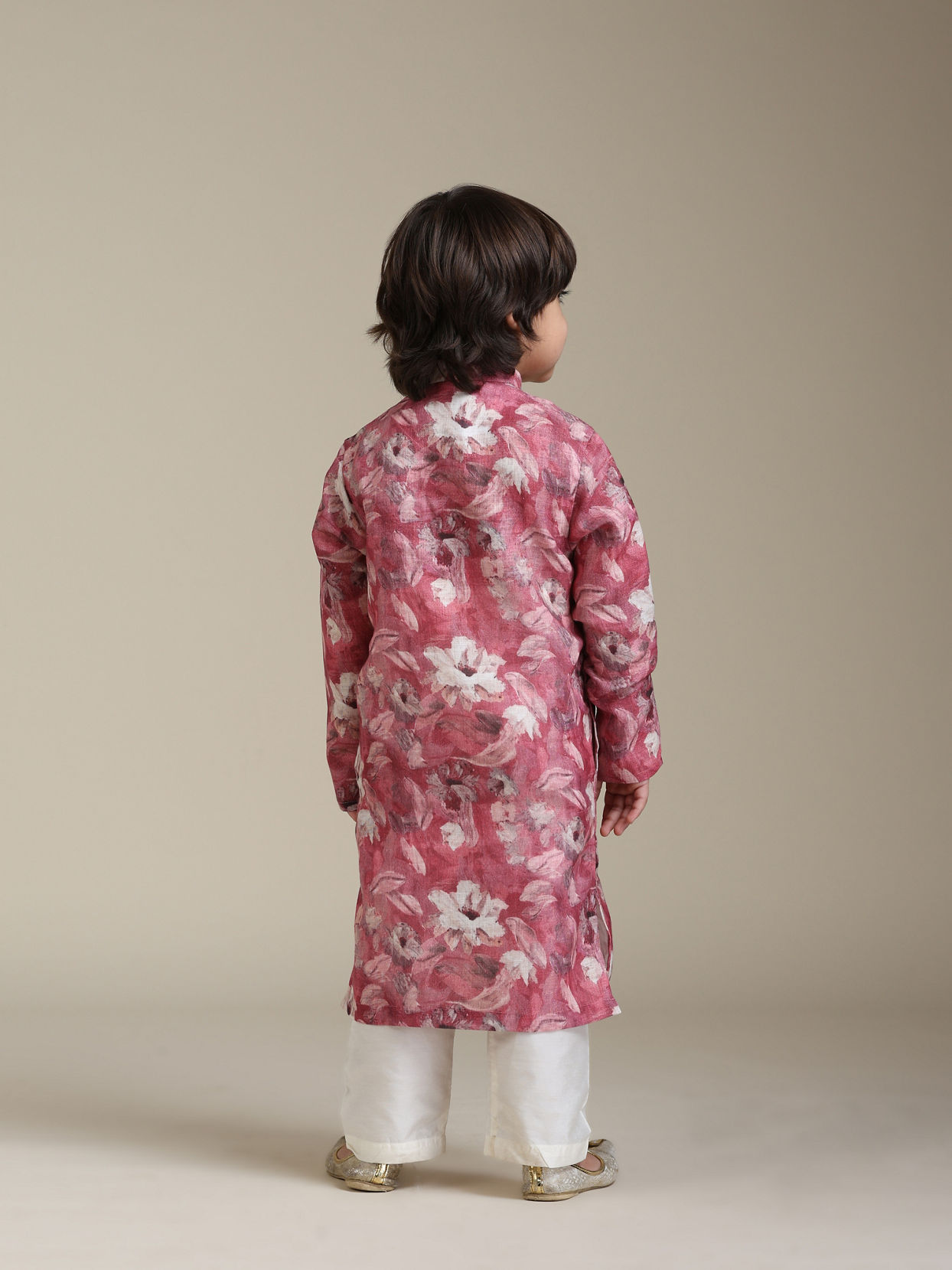 Manyavar Boys Boys Coral Pink Floral Patterned Kurta Set