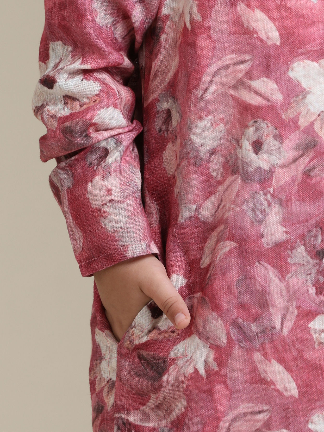 Manyavar Boys Boys Coral Pink Floral Patterned Kurta Set