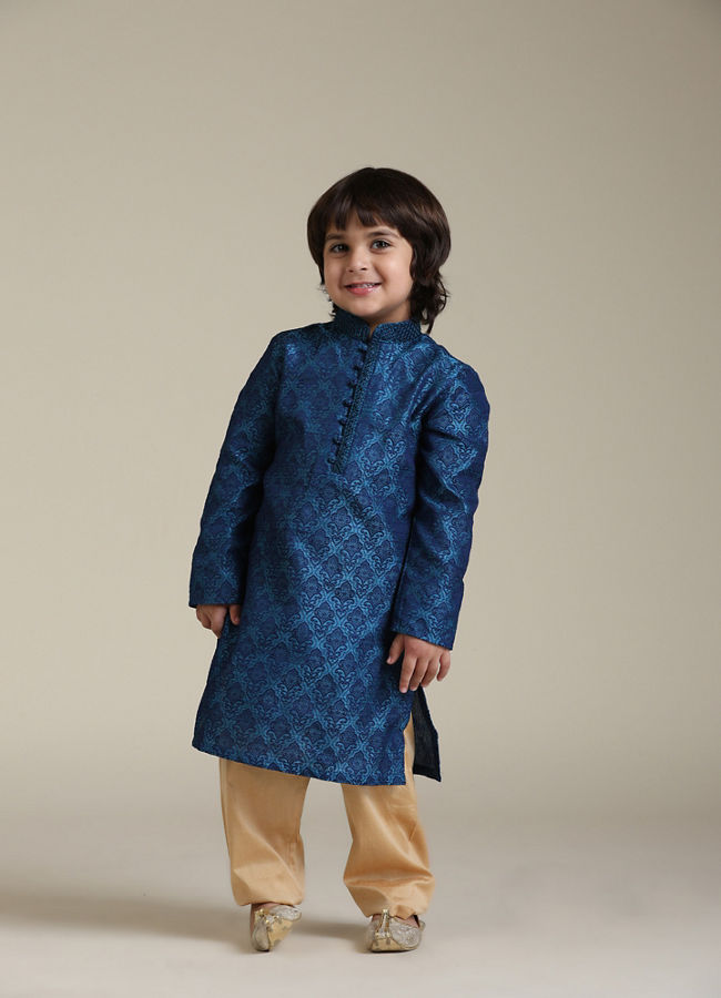 Manyavar Boys Boys Blue Embroidered Kurta Set