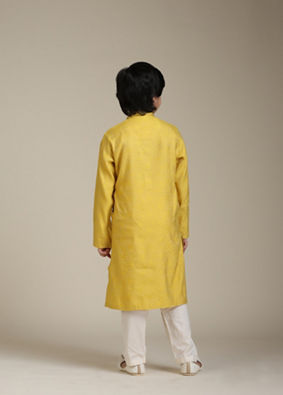 Manyavar Boys Boys Mustard Yellow Jacquard Kurta Set with Embroidered Neckline image number 5