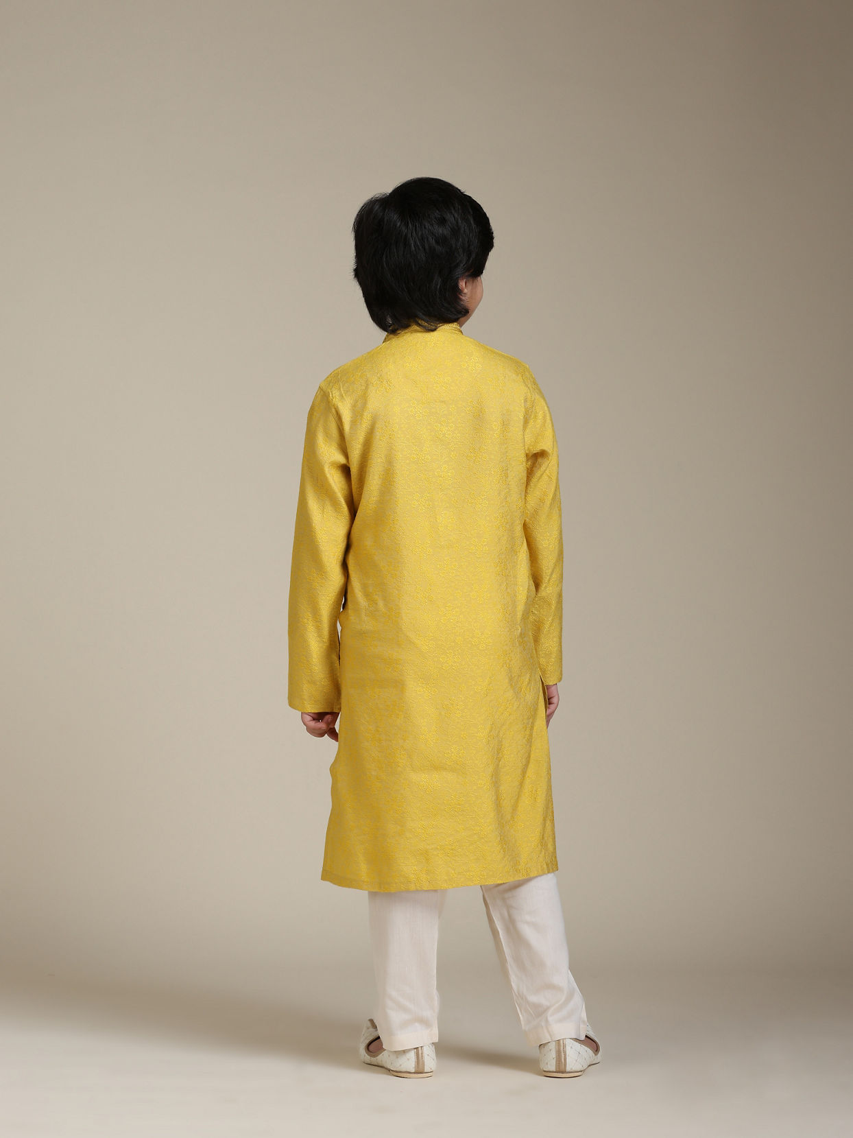 Manyavar Boys Boys Mustard Yellow Jacquard Kurta Set with Embroidered Neckline image number 5