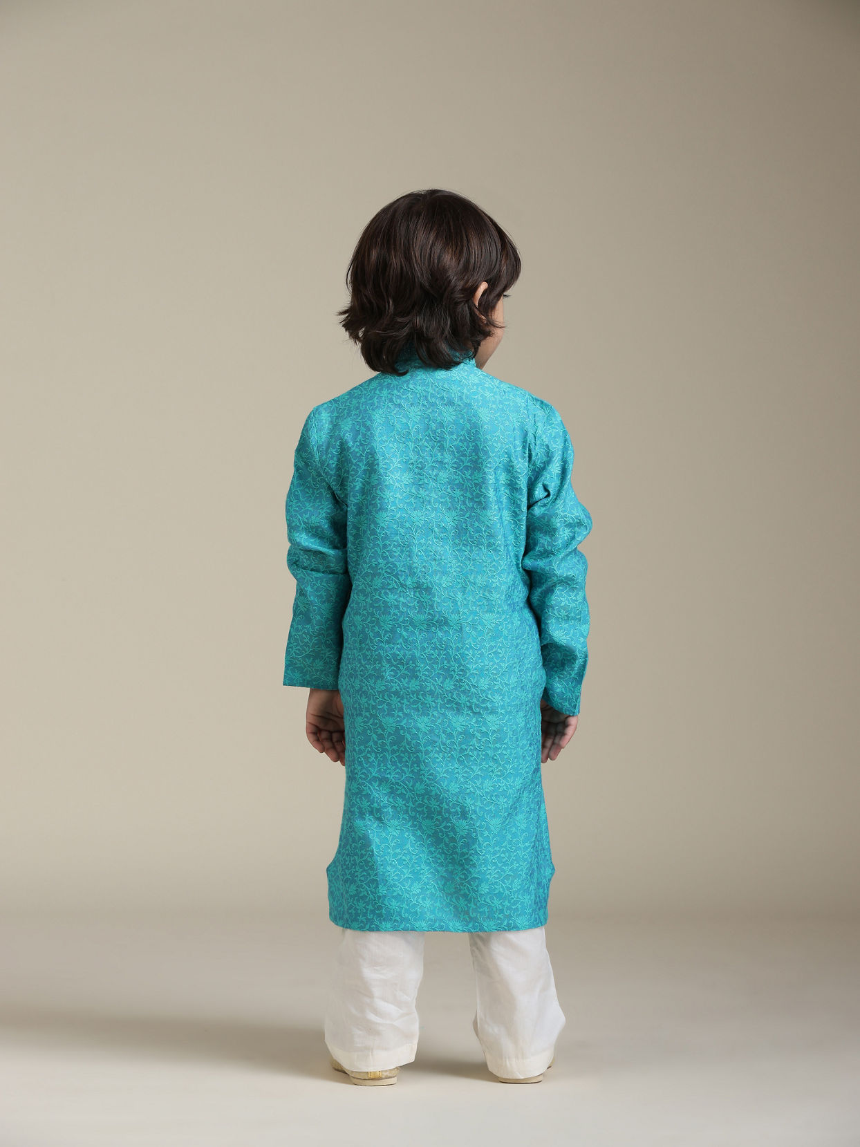 Manyavar Boys Boys Turquoise Blue Jacquard Kurta Set with Bel Buti Pattern