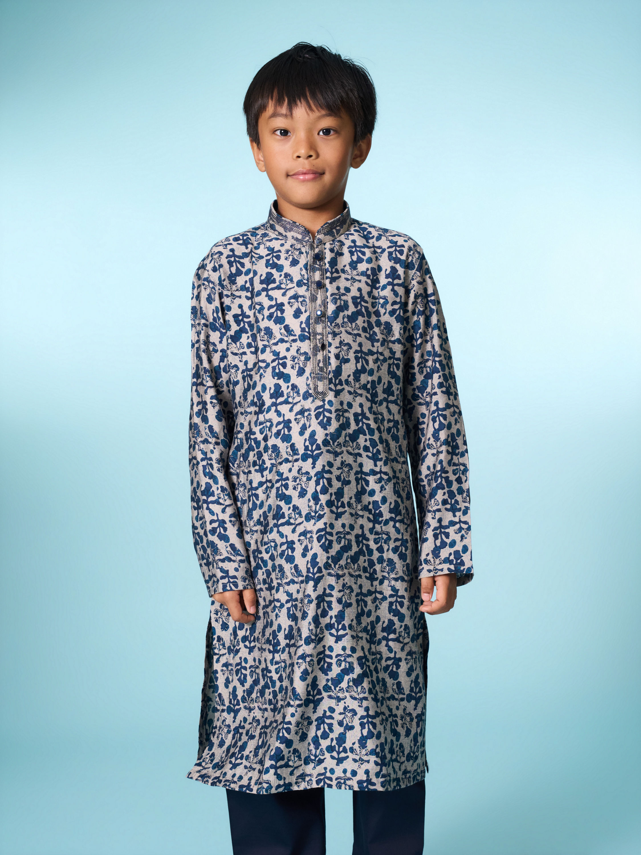 Manyavar Boys Elegant Blue Kurta Pajama Set