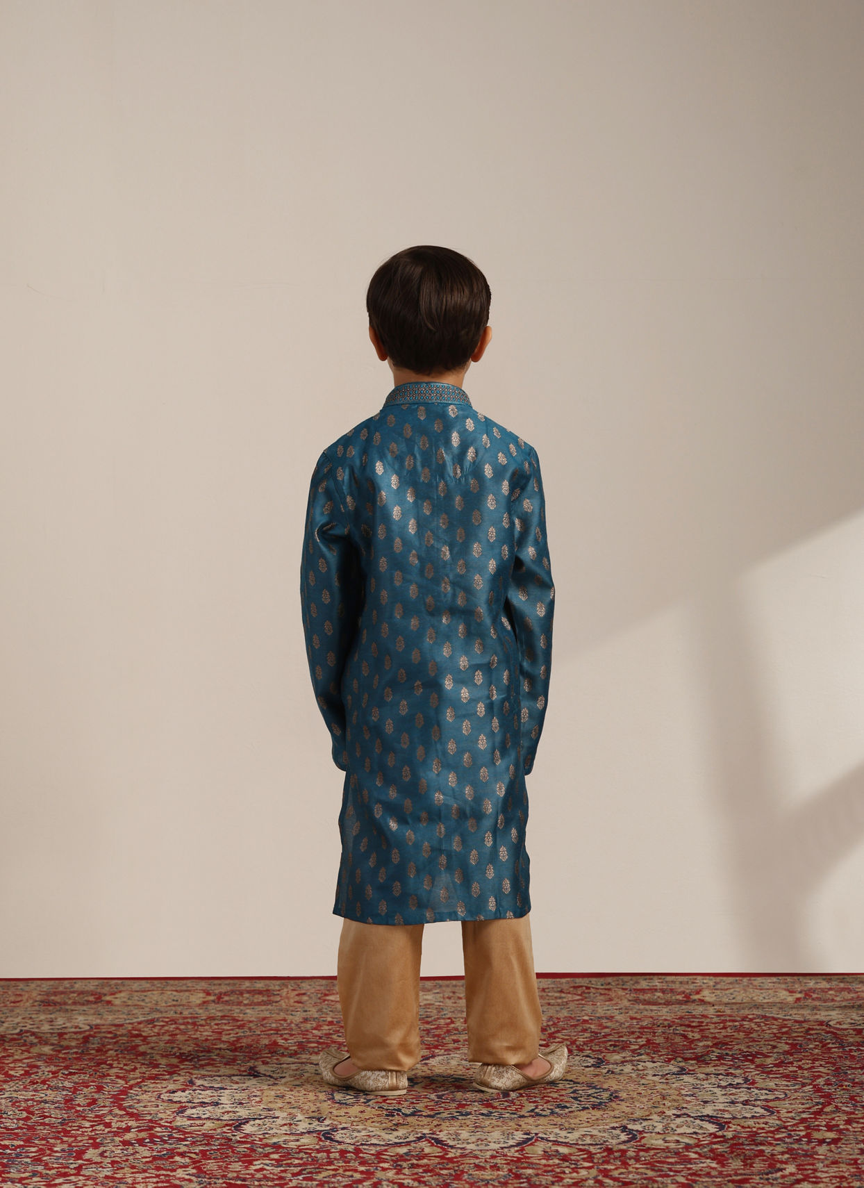 Boys Azure Blue Buta Printed Kurta Set image number 4