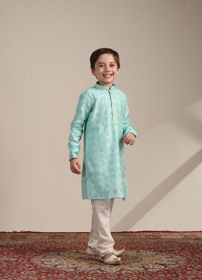 alt message - Manyavar Boys Boys Tropical Blue Floral Patterned Kurta Set image number 2