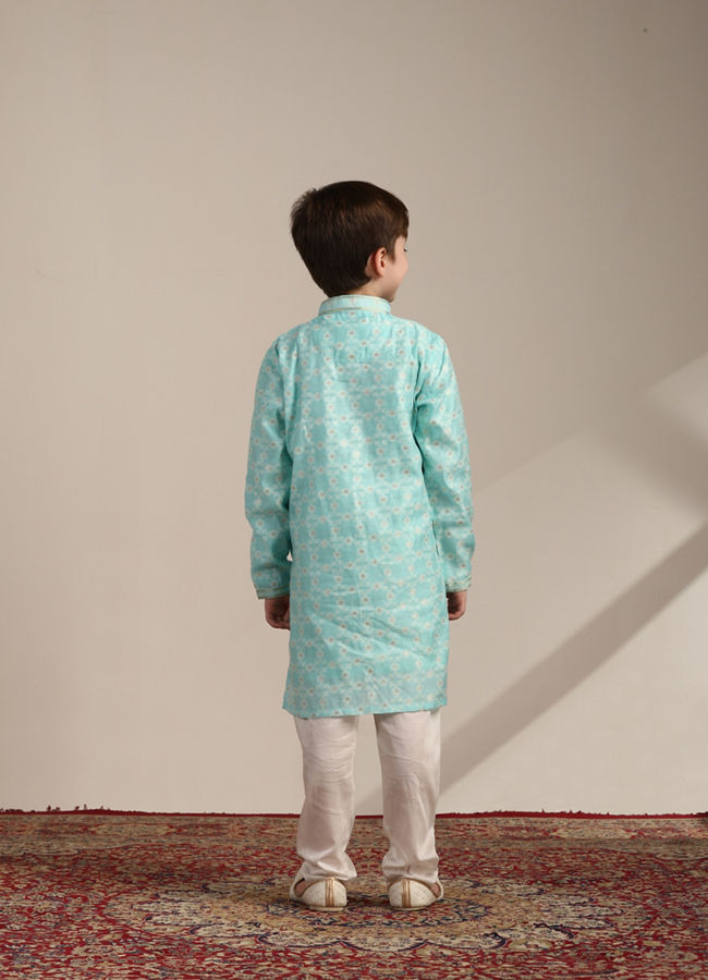 alt message - Manyavar Boys Boys Tropical Blue Floral Patterned Kurta Set image number 5