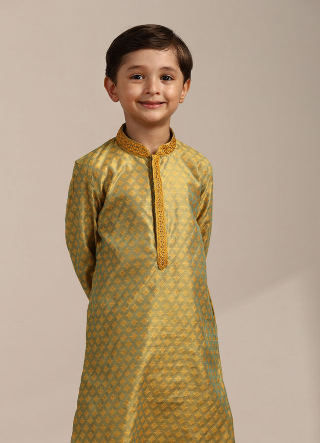 Boys Amber Yellow Floral Patterned Kurta Set image number 0