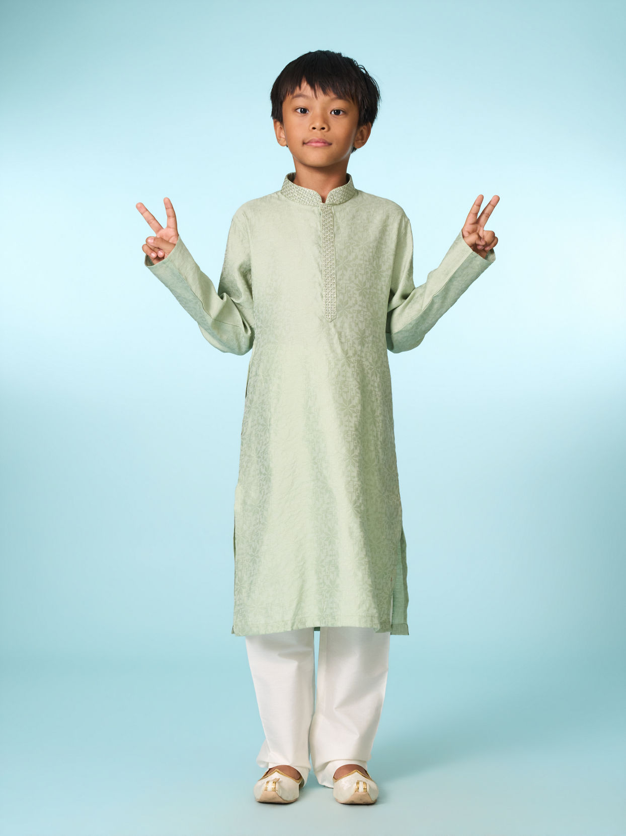 Manyavar Boys Radiant Green Kurta Pajama