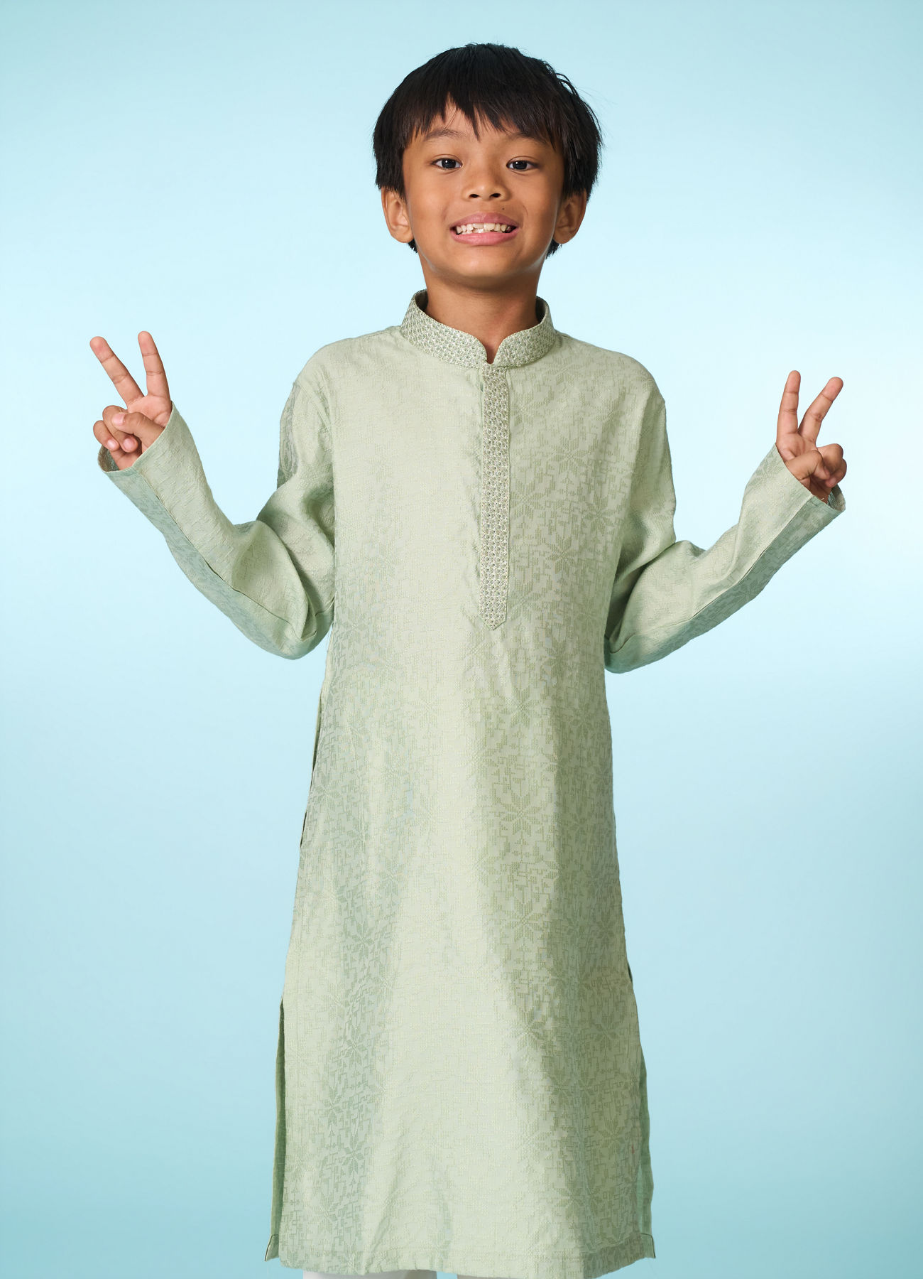 Manyavar Boys Radiant Green Kurta Pajama