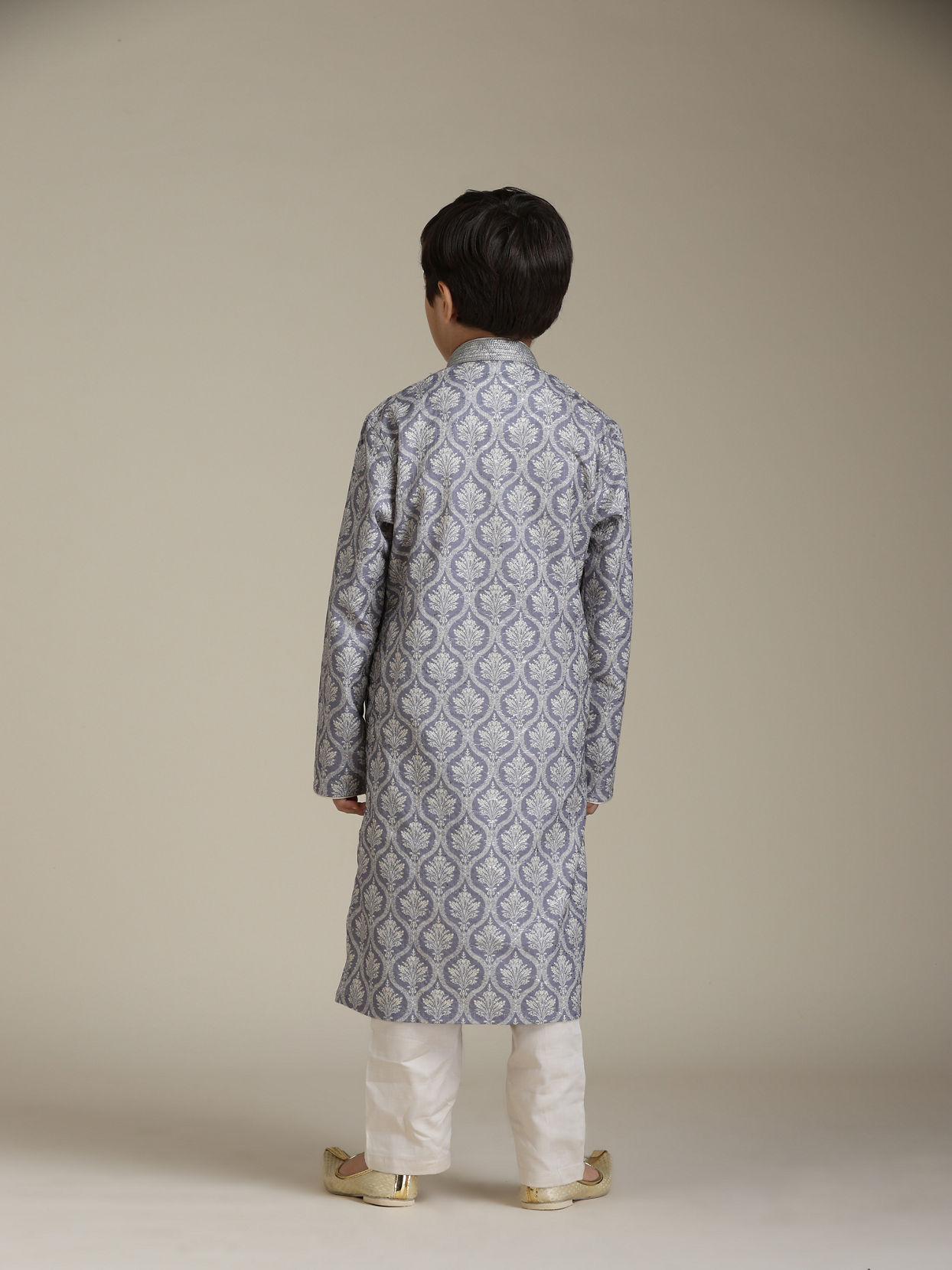 Manyavar Boys Boys Light Purple Ogee Patterned Kurta Set image number 5