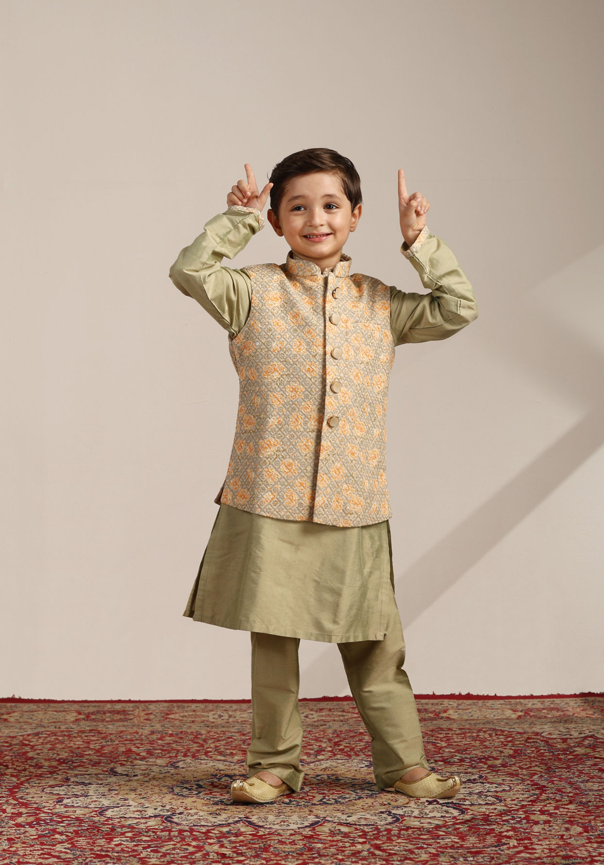 Boys Pistachio Green Kurta with Beige Floral Sequined Jacket image number 2