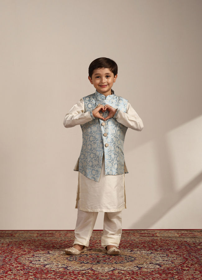 Manyavar Boys Boys Blissful Blue Bel Buti Patterned Angrakha Style Kurta Set