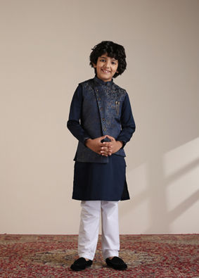 Manyavar Boys Boys Dark Blue Paisley Patterned Angrakha Jacket Set image number 3