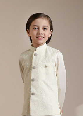 Manyavar Boys Boys Cream Warm White Self Patterned Jacket Set
