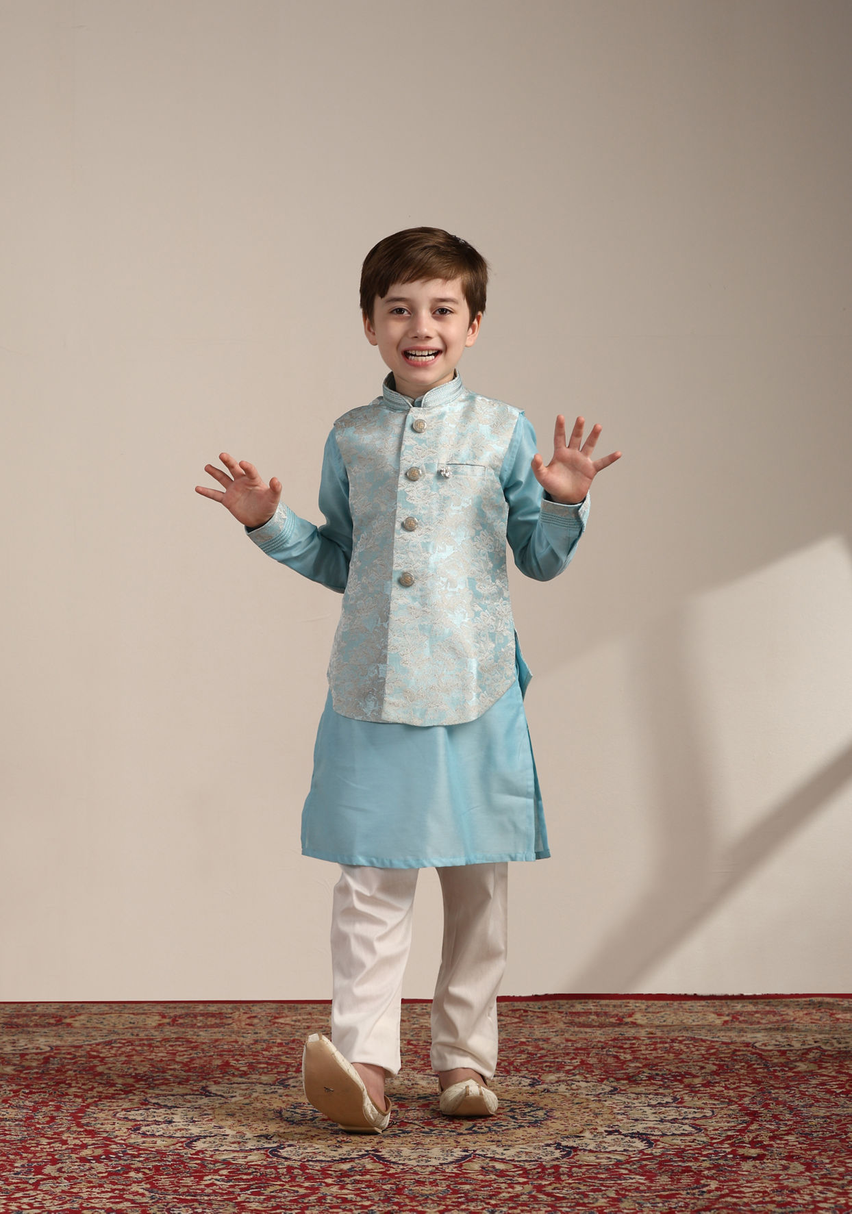 Boys Aquamarine Blue FLoral Patterned Kurta Jacket Set image number 2