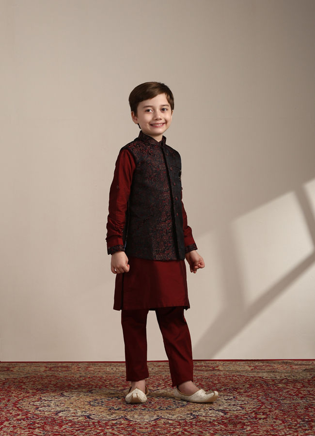 Manyavar Boys Boys Maroon Kurta with Charcoal Black Paisley Printed Jacket Set