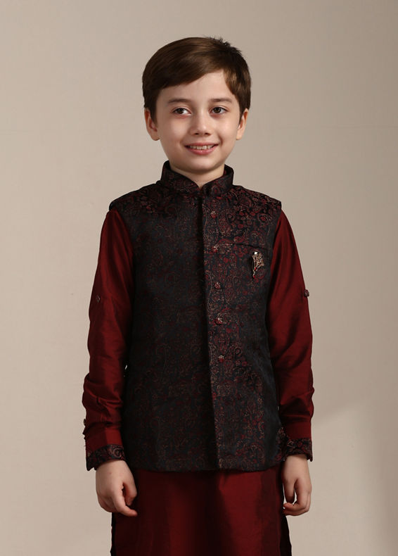 Manyavar Boys Boys Maroon Kurta with Charcoal Black Paisley Printed Jacket Set