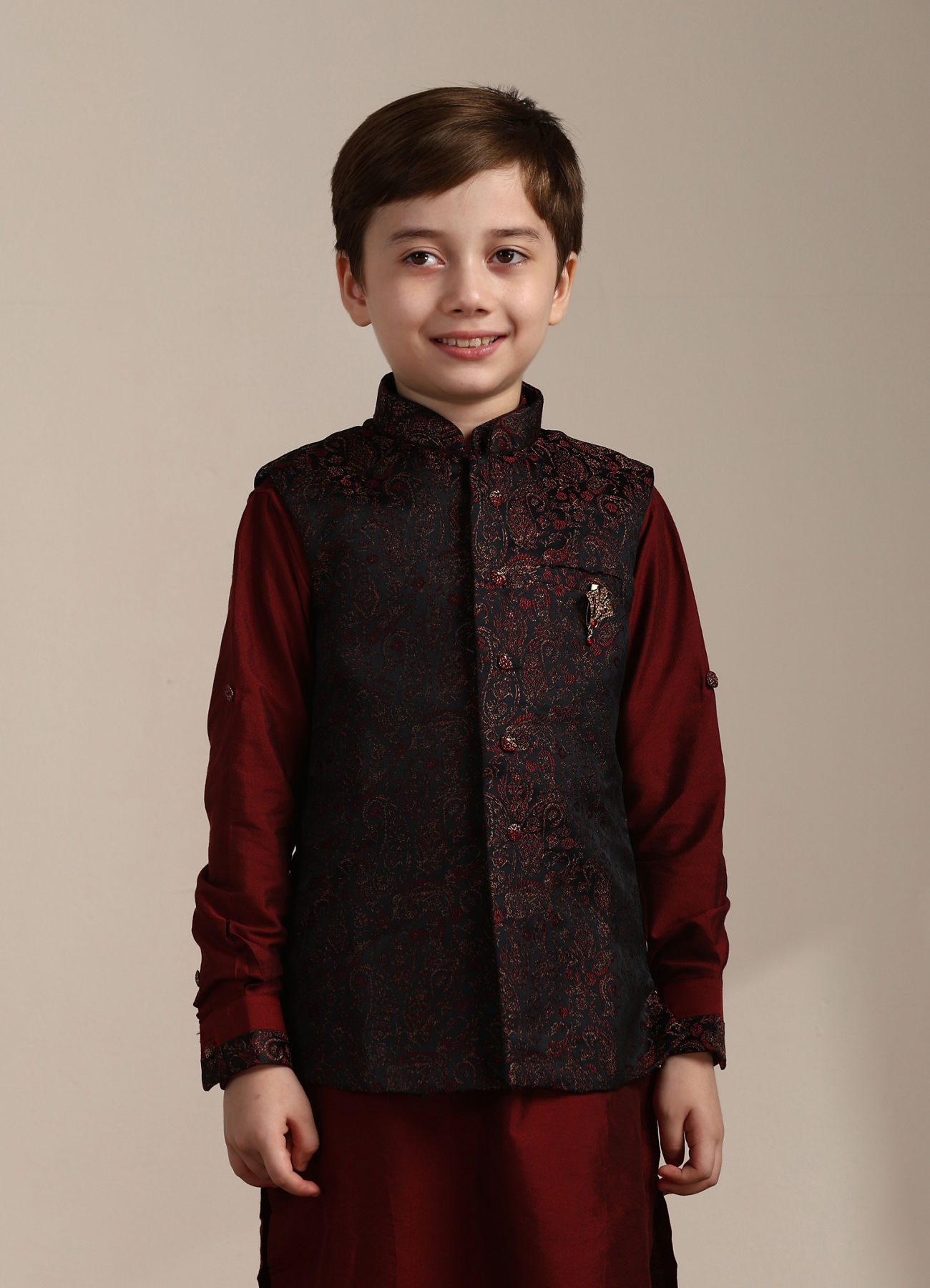 Manyavar Boys Boys Maroon Kurta with Charcoal Black Paisley Printed Jacket Set