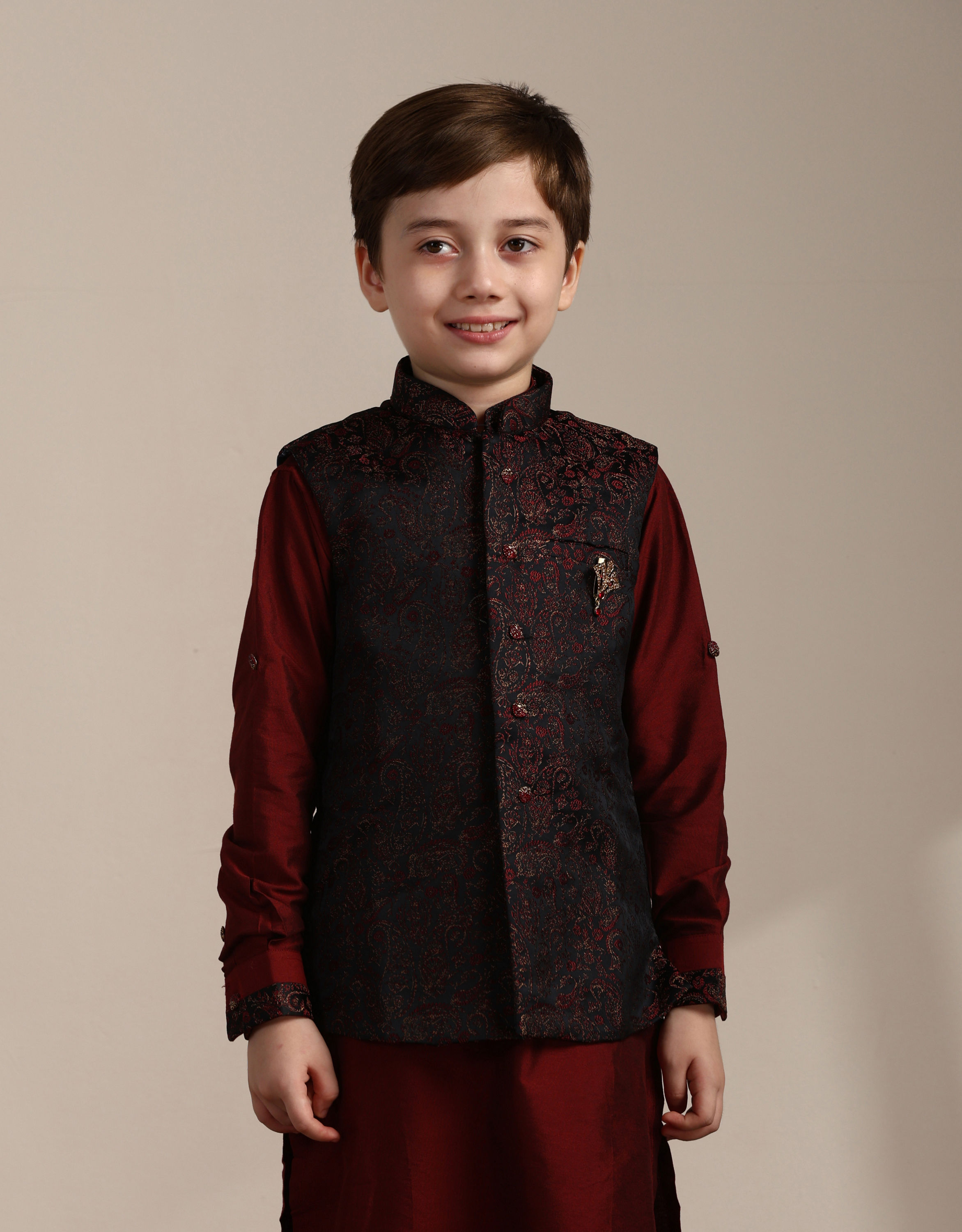 Manyavar Boys Boys Maroon Kurta with Charcoal Black Paisley Printed Jacket Set