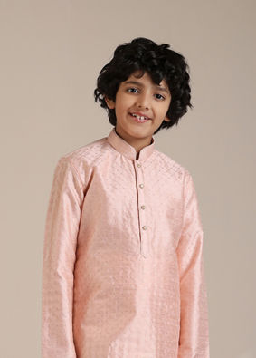 Manyavar Boys Boys Peach Jaal Patterned Kurta Set image number 0