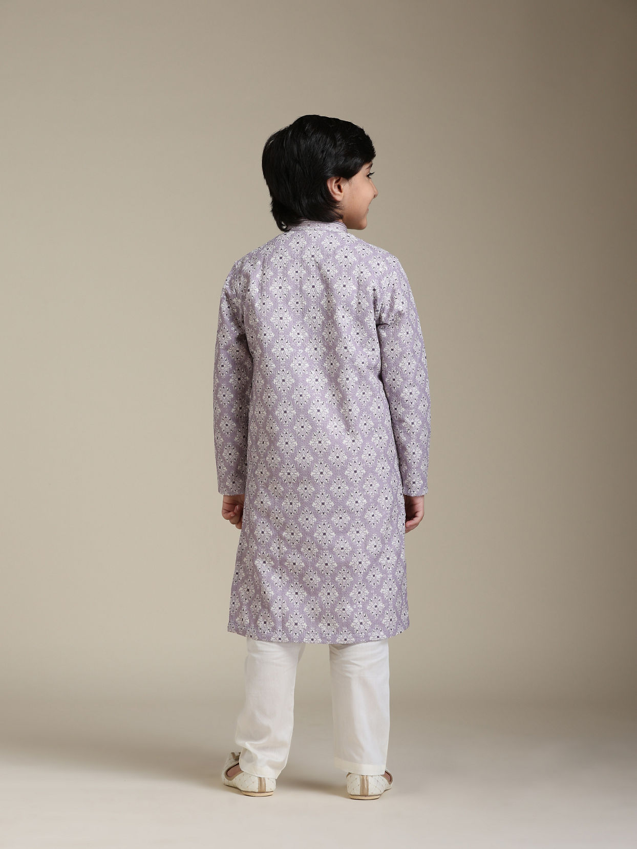 Manyavar Boys Boys Soft Lilac Chikankari Inspired Jaal Patterned Kurta Set