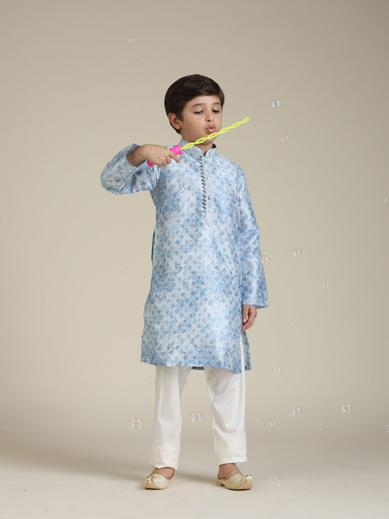 Manyavar Boys Boys Ice Blue Abstract Printed Kurta Set with Buta Pattern