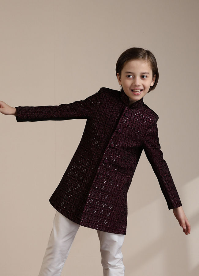 Manyavar Boys Boys Wine Chowkadi Patterned Embellished Indo western Set