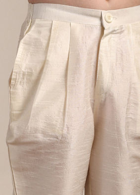 Boys Ivory White Diamond Patterned Angrakha Style Indo Western Set image number 3