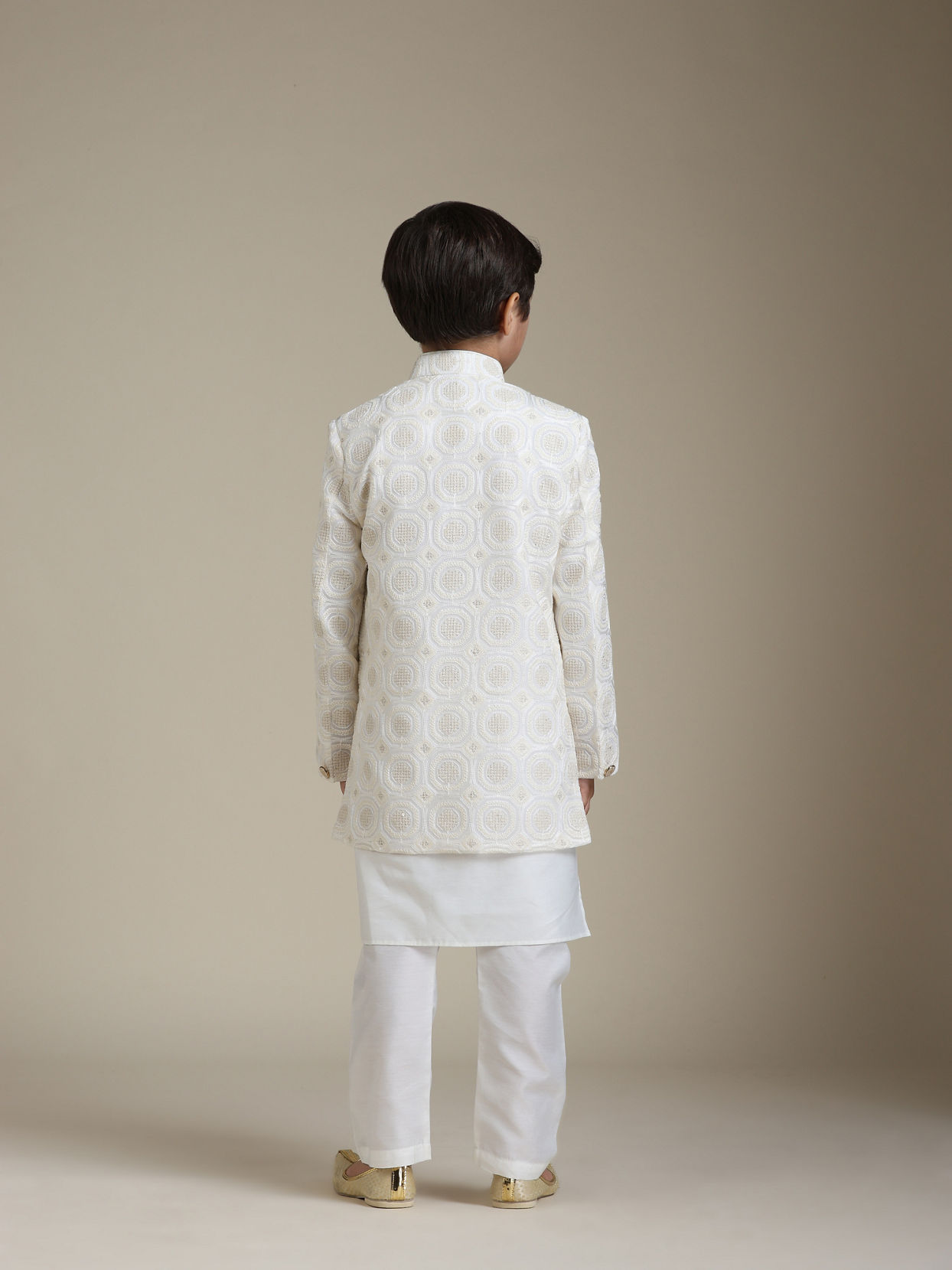 Manyavar Boys Boys Cream Beige Circular Buta Patterned Indo Western Set with Chained Brooch