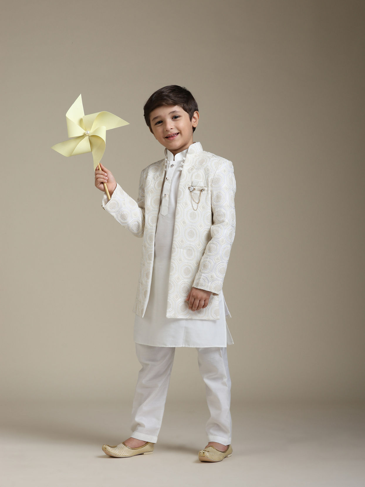 Manyavar Boys Boys Cream Beige Circular Buta Patterned Indo Western Set with Chained Brooch