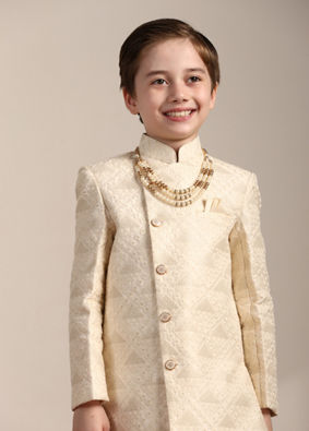 alt message - Manyavar Boys Boys Cream Diamond Patterned Angrakha Style Indo Western Set image number 0