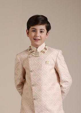 alt message - Manyavar Boys Boys Shell Pink Geometric Patterned Indo-Western Set image number 0