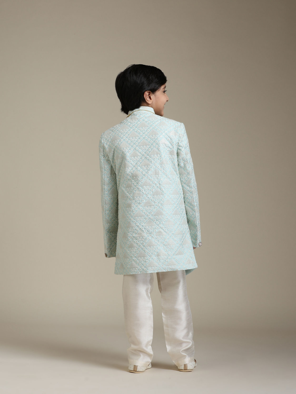 Manyavar Boys Light Blue Festive Boys' Indo Western image number 4