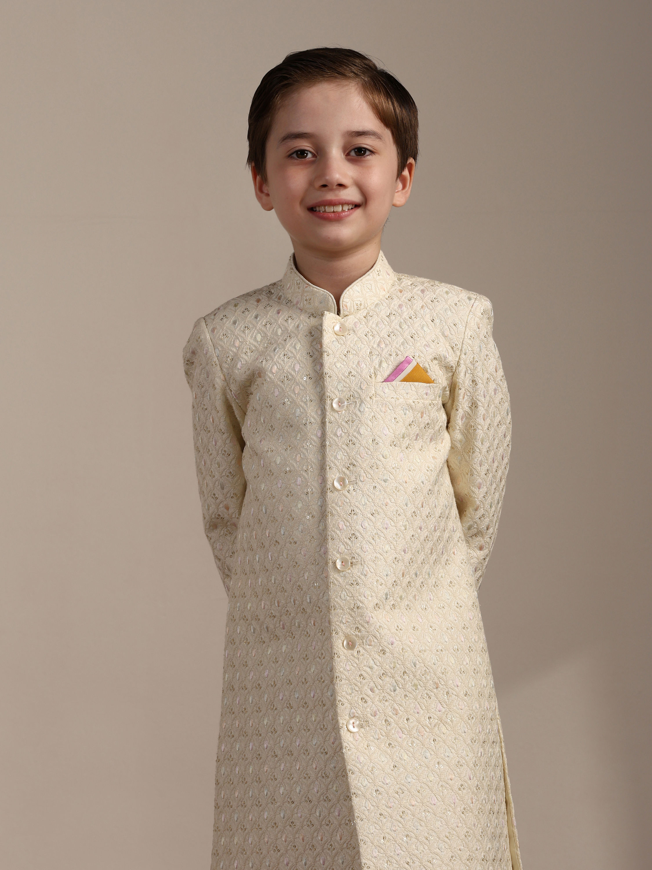 Manyavar Boys Boys Cream White Scallop Patterned Sequined Indo Western Jacket