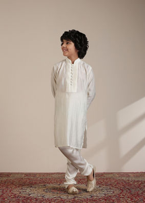 alt message - Manyavar Boys Boys Cream Self Patterned Indo-Western Set with Mirror work image number 2