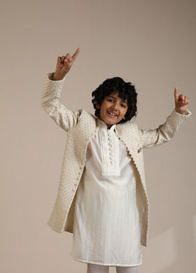 alt message - Manyavar Boys Boys Cream Self Patterned Indo-Western Set with Mirror work image number 3