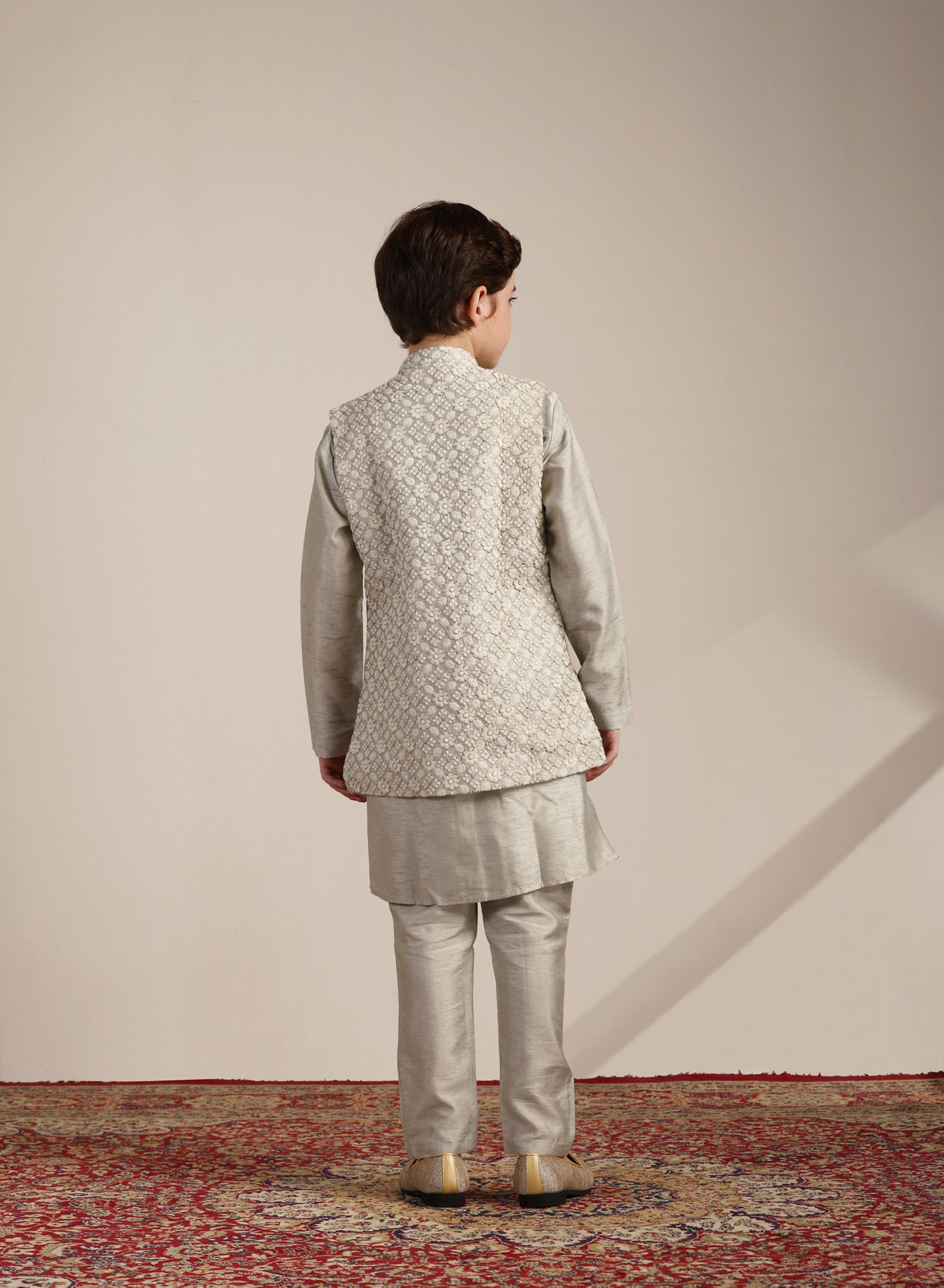Manyavar Boys Boys Pistachio Floral and Diamond Patterned Jacket Set