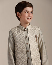 Manyavar Boys Boys Pistachio Floral and Diamond Patterned Jacket Set