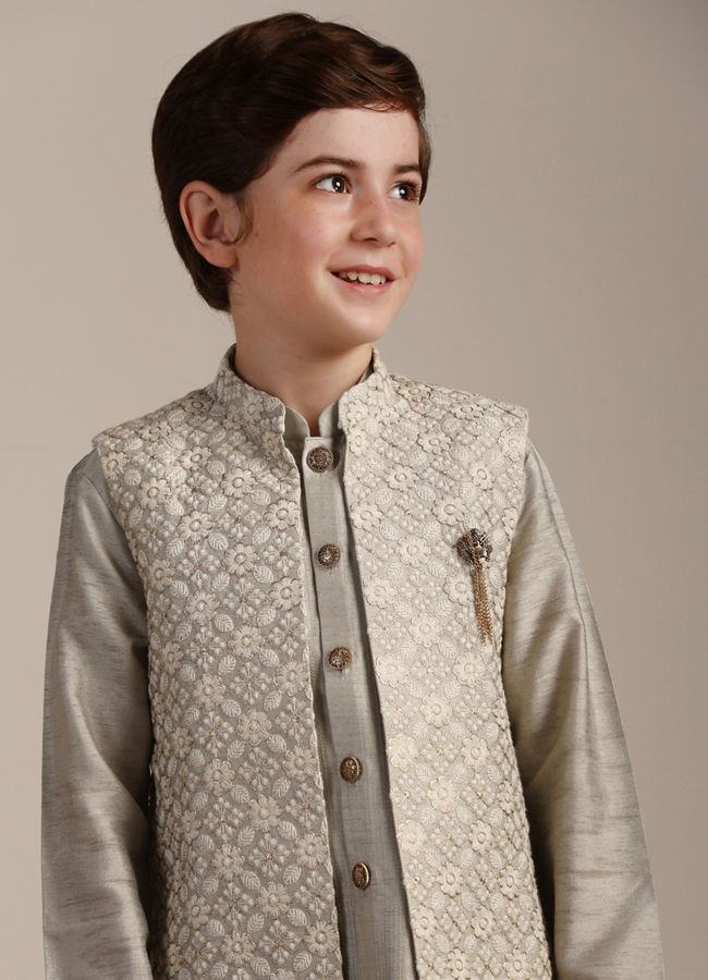 Manyavar hotsell floral jacket