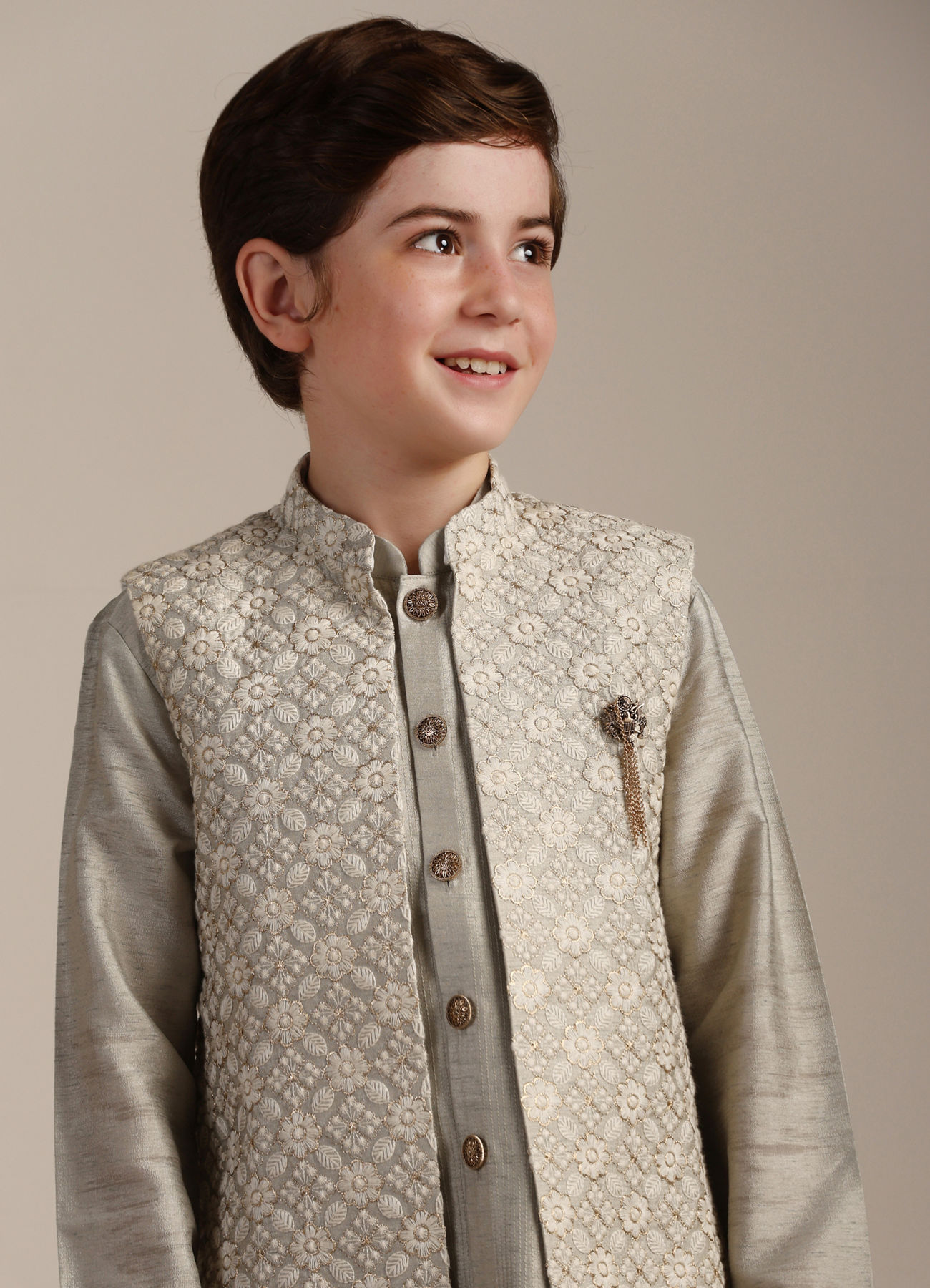 Manyavar Boys Boys Pistachio Floral and Diamond Patterned Jacket Set