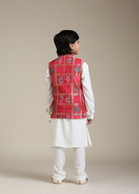 Manyavar Boys Boys Damson Purple Lattice Patterned Jacket Set image number 6