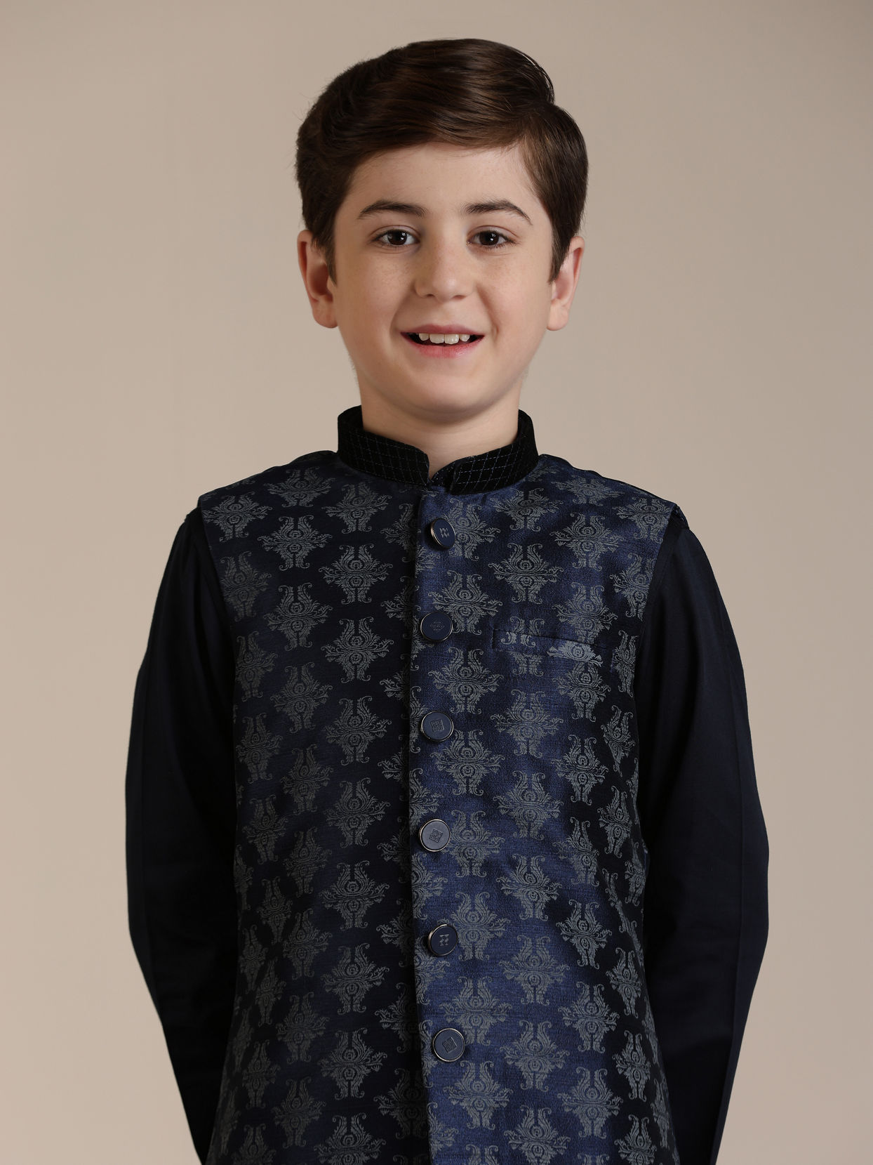 alt message - Manyavar Boys Boys Dark Blue Imperial Jaal Patterned Jacket Set image number 0