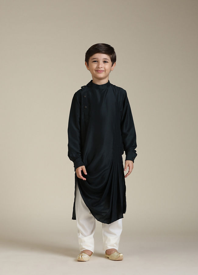 Manyavar Boys Boys Bottle Green Floral Patterned Jacket Set with Brooch