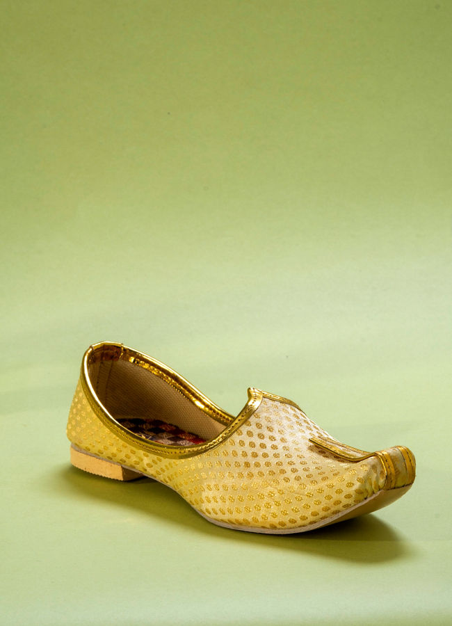 Manyavar Boys Classic Beige Boys Jooti