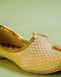 Manyavar Boys Classic Beige Boys Jooti