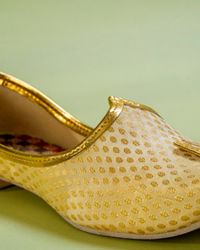 Manyavar Boys Classic Beige Boys Jooti