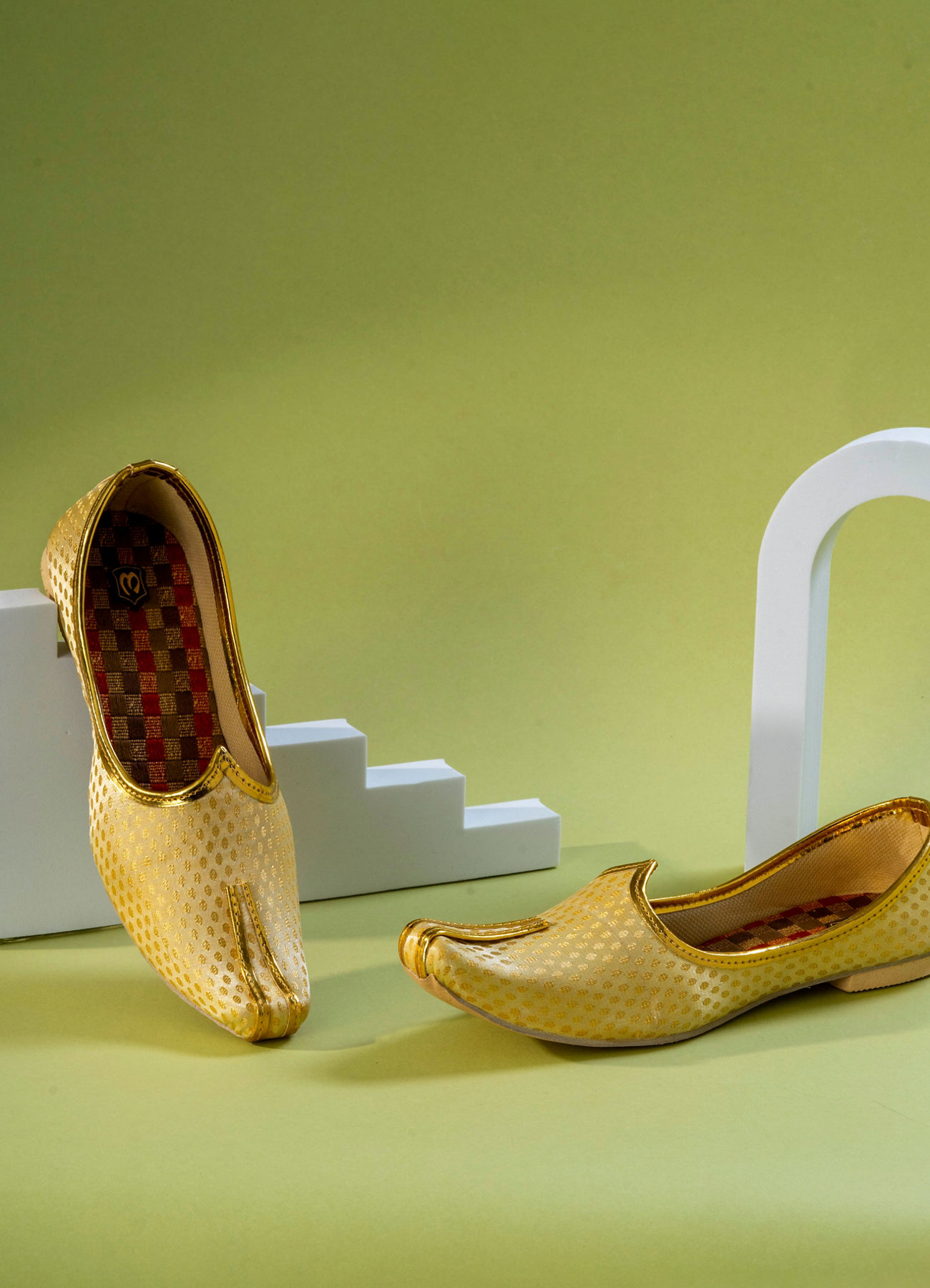 Manyavar Boys Classic Beige Boys Jooti