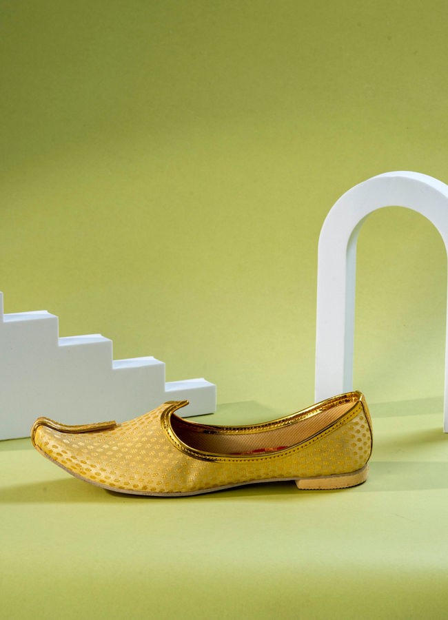 Manyavar Boys Classic Beige Boys Jooti