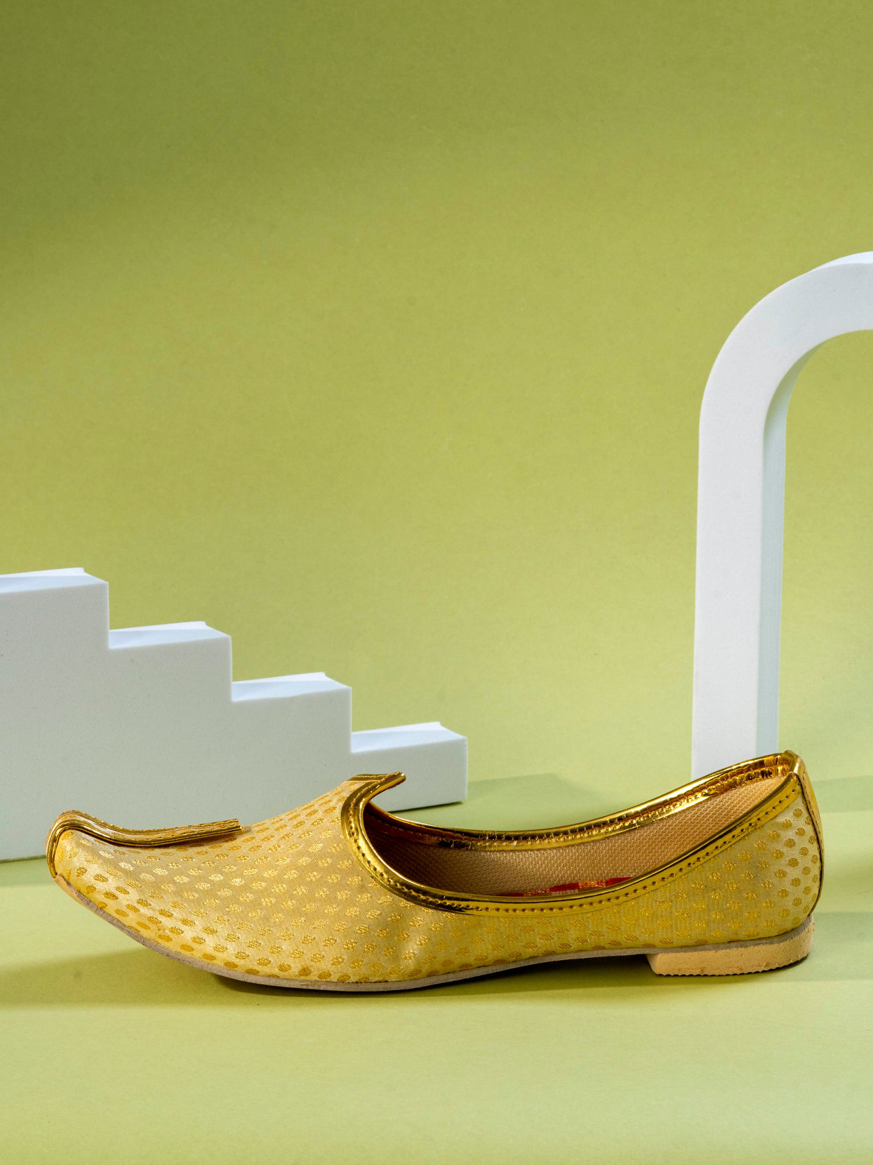 Manyavar Boys Classic Beige Boys Jooti