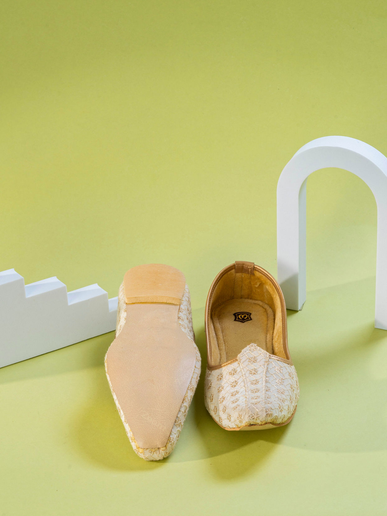 Manyavar Boys Cream Exquisite Georgette Jooti